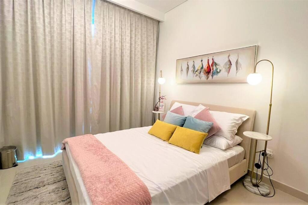 Apartment Modern & Chic Waterfront 2bed Balcony Creek